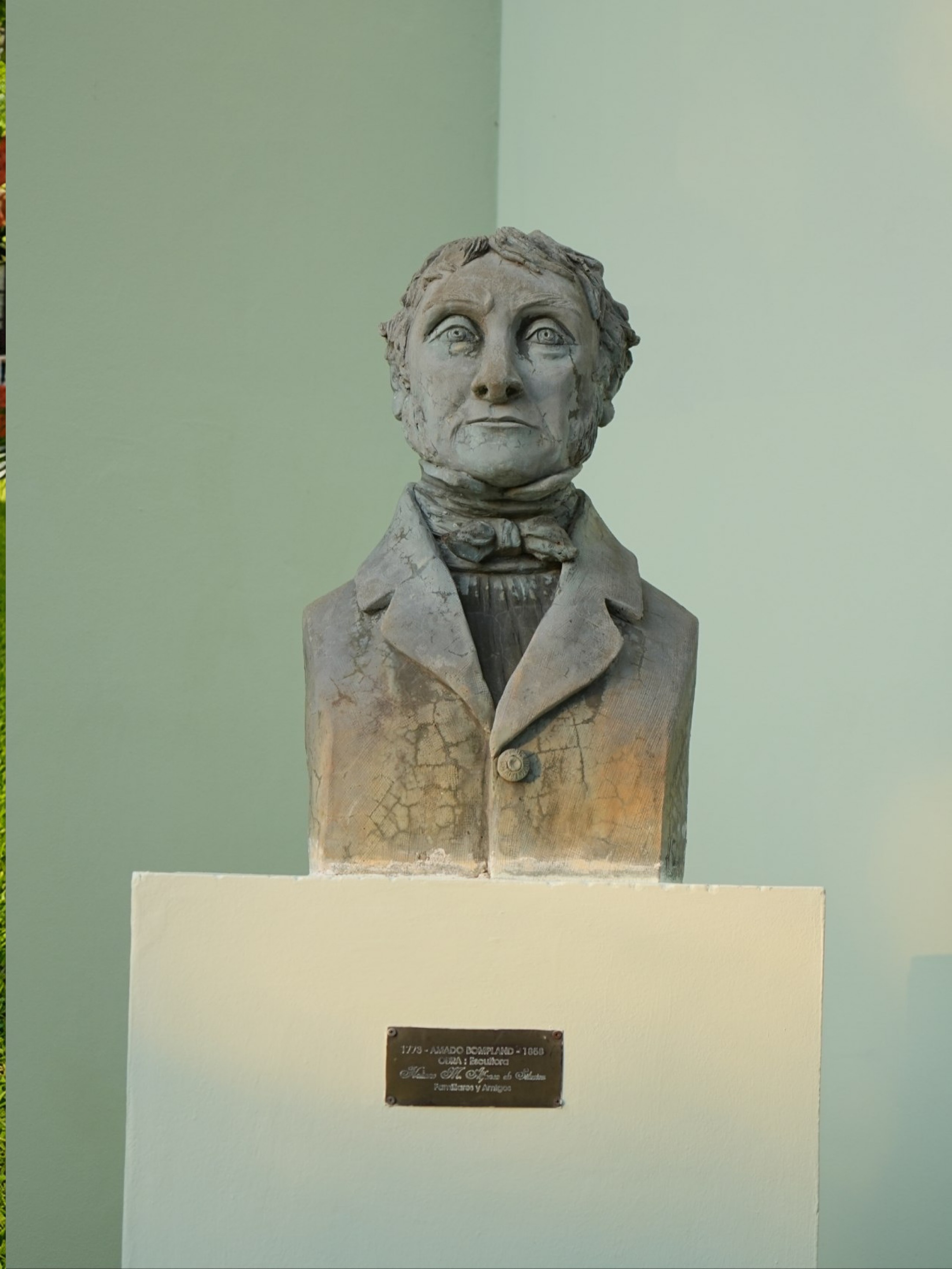 Busto Amado Bonpland