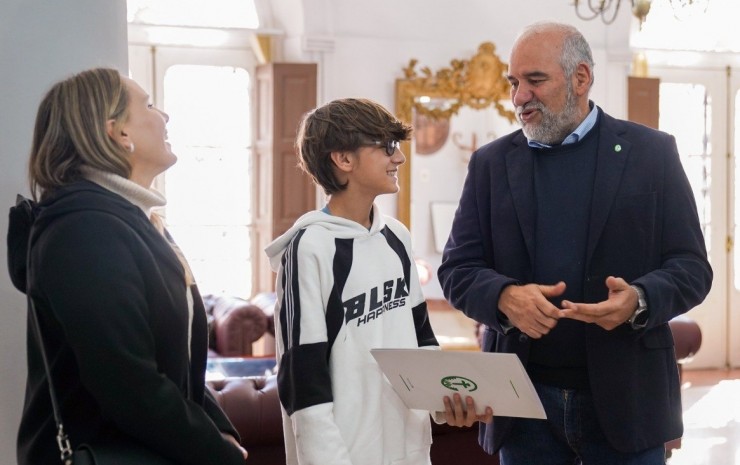 Acompañamiento municipal: Polich recibió al gimnasta Santiago Rojas previo a su participación en el Sudamericano