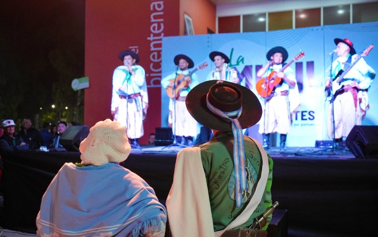 Ferias francas, certamen interbarrios, visitas guiadas  y una amplia agenda para disfrutar el fin de semana