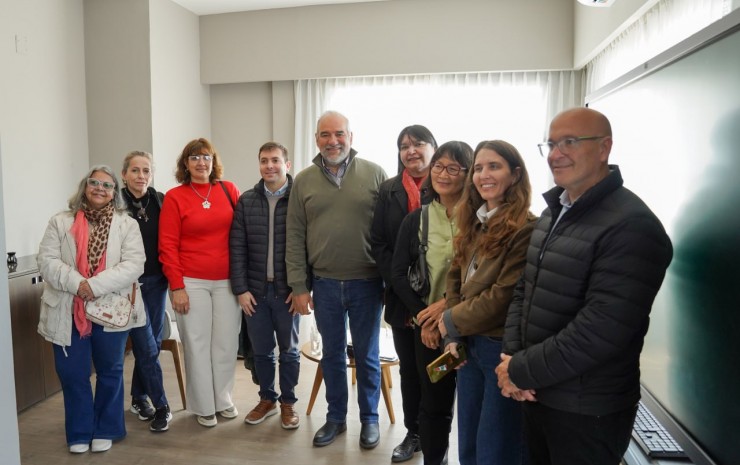 El intendente ratificó el acompañamiento municipal a la Fiesta de las Colectividades 2026