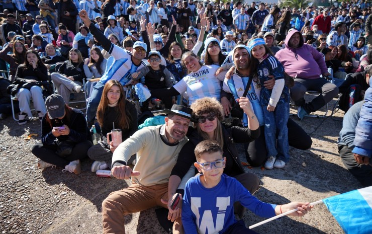 La Municipalidad propone un fin de semana con turismo, deportes, cultura y el Fan Fest para alentar a la Selección