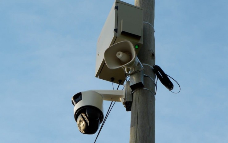 La Municipalidad suma cámaras con altavoces para prevenir la formación de basurales