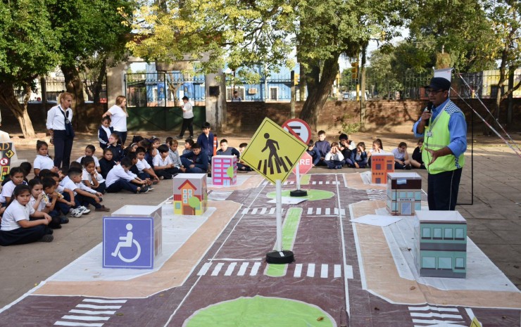 La Municipalidad refuerza la formación en escuelas para prevenir siniestros viales