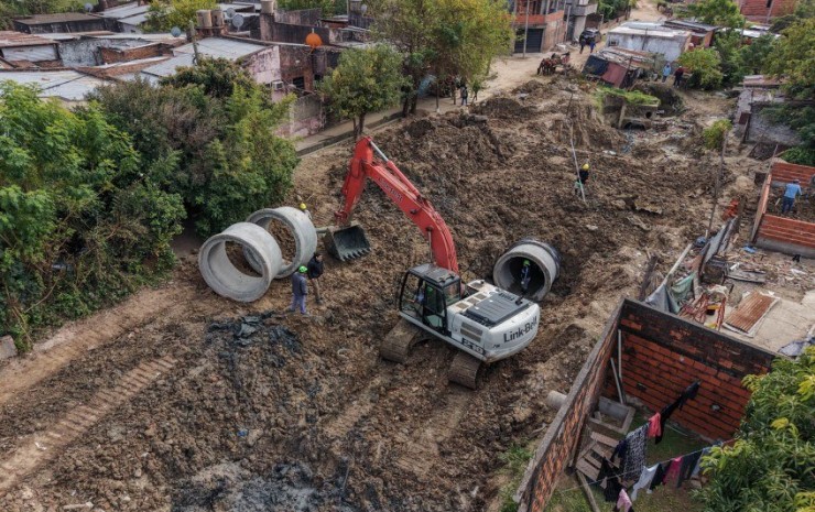 Balance de 6 meses: el Municipio ejecutó obras hídricas, viales, sanitarias y urbanas en toda la ciudad