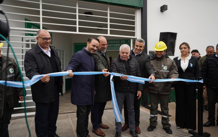 Nuevas oficinas de la DPEC: Polich acompañó a Valdés y destacó la descentralización de servicios