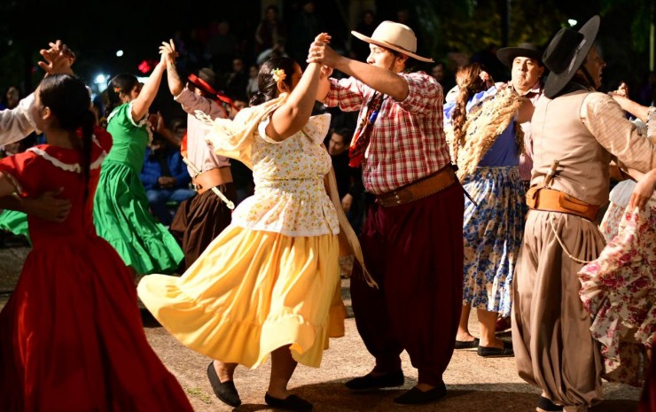 Fin de semana largo con múltiples propuestas: recorridos pedestres, maratones y feria K-Animé  