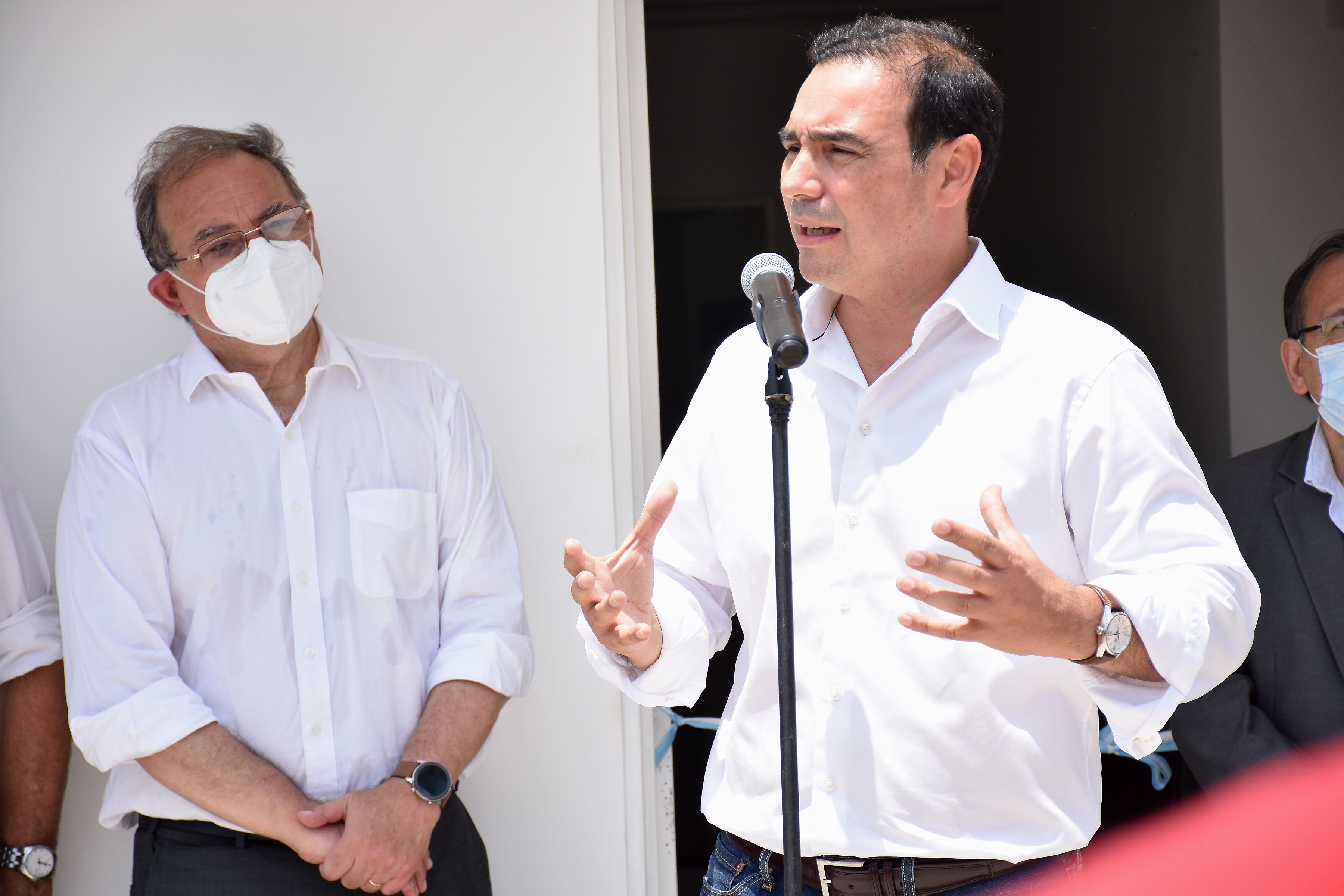 Valdés y Tassano reinauguraron la SAPS Río Paraná Municipalidad de